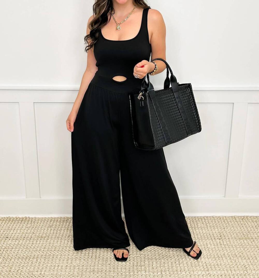 NEW ELDRIDGE make an impact padded jumpsuit in black